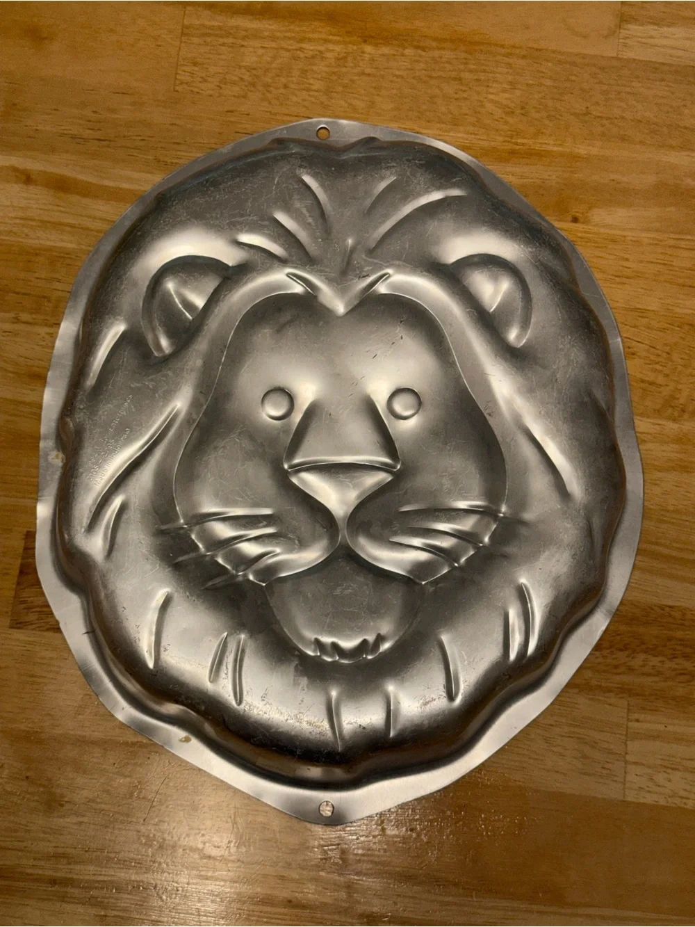 Vintage Wilton Lion Face Cake Pan 1994 #2105 Aluminum Safari Jungle Baking Mold